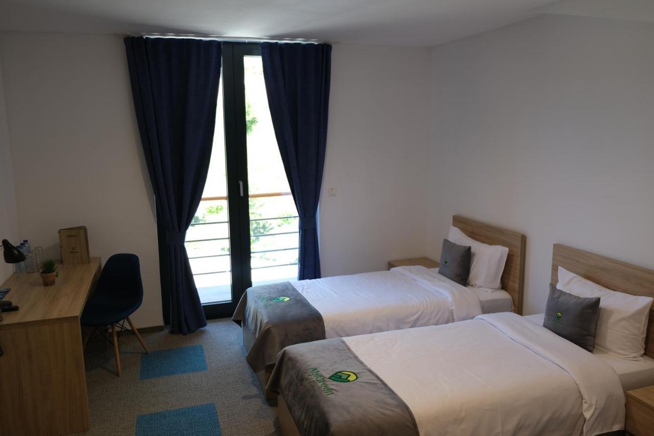 Abi Green Hotel Prevalle Призрен Екстериор снимка