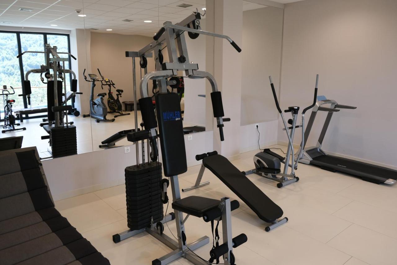Abi Green Hotel Prevalle Призрен Екстериор снимка